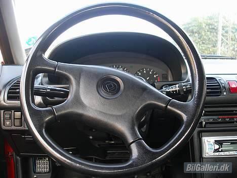 Mazda MX-3 (Solgt) billede 4