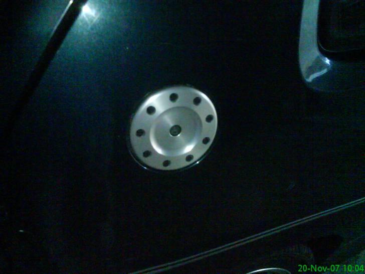 Peugeot 106 S - Original alu tankdæksel. billede 5