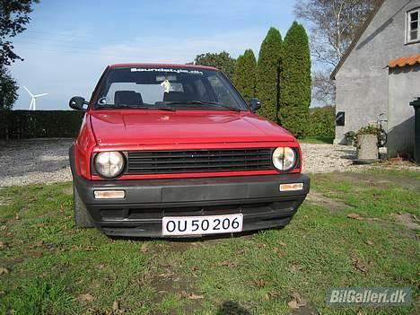 VW Golf 1,8  Solgt billede 7