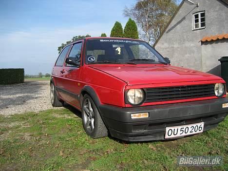 VW Golf 1,8  Solgt billede 8