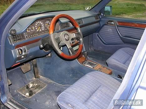 Mercedes Benz W124 300D - Ja lidt små beskidt  billede 5