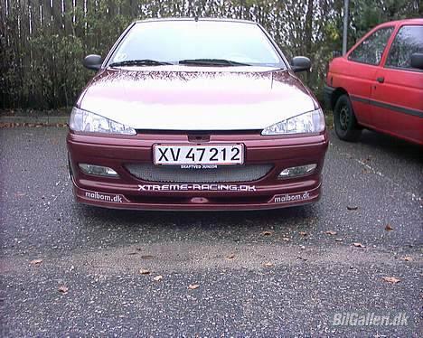 Peugeot 406 R.I.P. total skadet!! - Så er der laver badboylook.. Tak til Staffan for det flotte arbejde. Skal til maleren den 6. nov billede 9