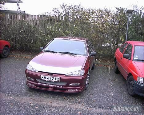 Peugeot 406 R.I.P. total skadet!! - Så er der laver badboylook.. Tak til Staffan for det flotte arbejde. Skal til maleren den 6. nov billede 10