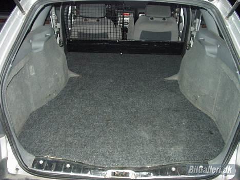 Peugeot 406 solgt.. billede 6