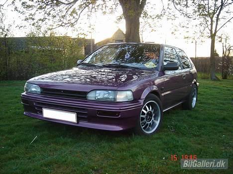 Toyota Corolla 1.3 #TOTALSKADET# - Det lilla lyn.. Lækker vogn billede 1