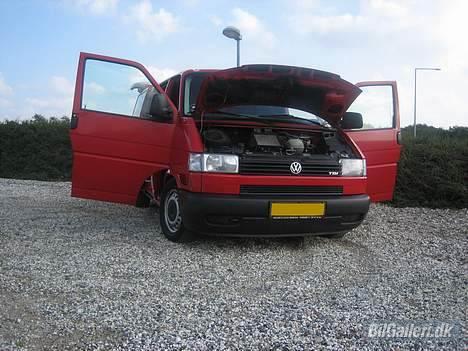 VW Transporter TDI (SOLGT) billede 4