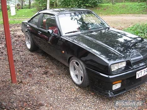 Opel manta b (SOLGT) billede 2