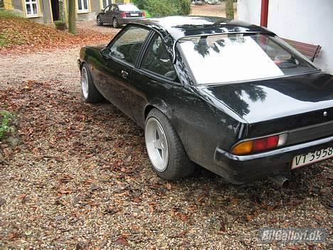 Opel manta b (SOLGT) billede 6