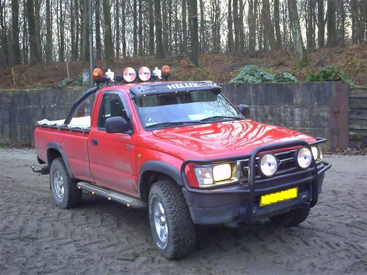 Toyota Hilux 4x4 billede 9