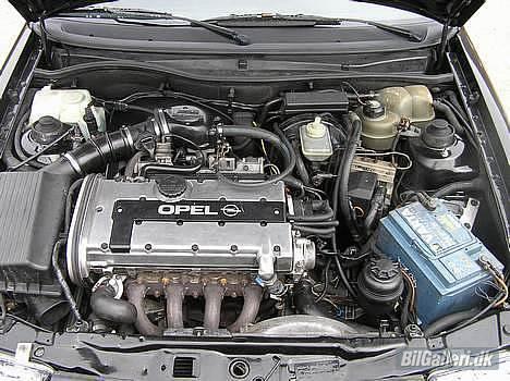 Opel Astra F *GSI* billede 3