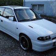 Opel Astra F 2.0 GSI 16V