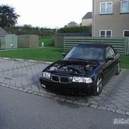 BMW 325i cabriolet