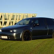 VW Golf IV .:R18 SOLGT