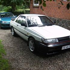 Nissan sunny coupe GTI 16v.