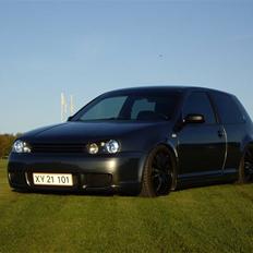 VW Golf IV .:R18 SOLGT