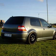 VW Golf IV .:R18 SOLGT