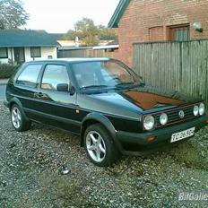 VW Golf 2