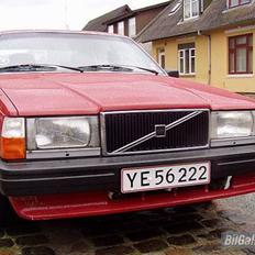 Volvo 740 turbo (solgt)