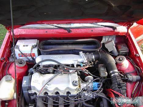Ford Escort XR3i - Kraftværket billede 10