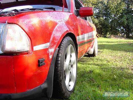 Ford Escort XR3i - Sænket... go lav og hård. billede 11