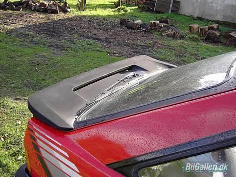Ford Escort XR3i - Original XR3i heckspoiler, 80ér stil må man nok sige.. billede 12