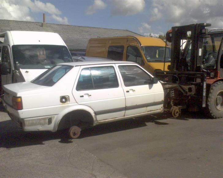 VW JETTA ¤¤SKROTTET¤¤ - 28/07-07 billede 2