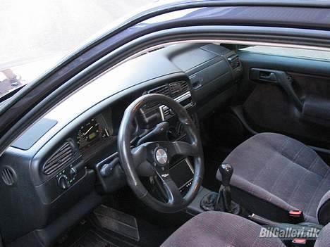 VW Vento 1,8 GL SOLGT billede 6
