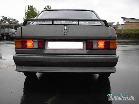 Mercedes Benz 190E 2.0L  " SOLGT "  billede 8