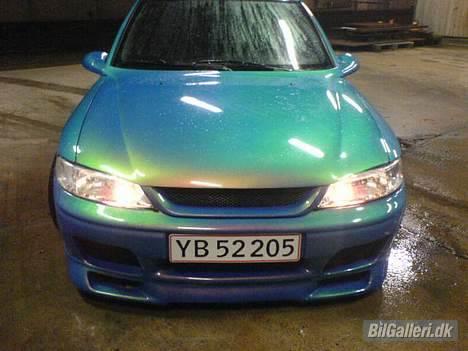 Opel vectra b 2.5 V6 SOLGT billede 7