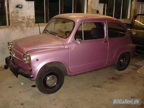 Seat 600 - INGRID fra siden! en lille djævel! billede 1