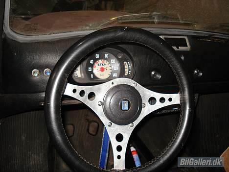 Seat 600 - sports rat. har det originale, men er godt nok stort til den lille kabine billede 4