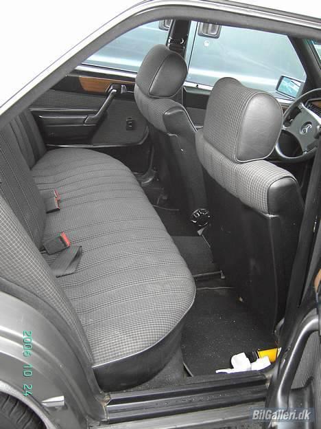 Mercedes Benz 190E 2.0L  " SOLGT "  billede 10