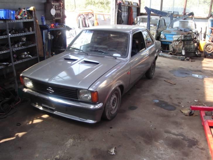 Opel kadett c billede 3
