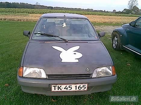 Citroën AX 1,4 (SOLGT) - Bilen lige forfra billede 2