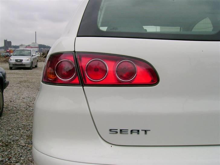 Seat Ibiza TDI 100 TOTALSKADET billede 5