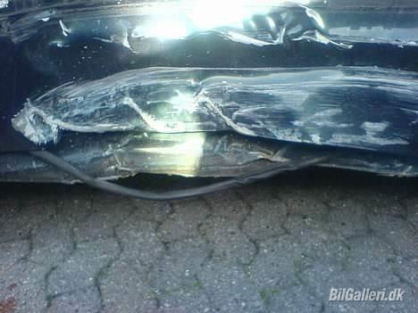 Opel Vectra A 2,0i TOTALSKADET billede 19