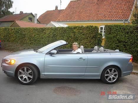 Alfa Romeo 156 1,8 TS - C 70 og mig det kunne jeg godt vænne mig til billede 14