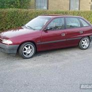 Opel Astra F solgt!