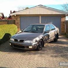 Nissan Primera 2.0 SLX