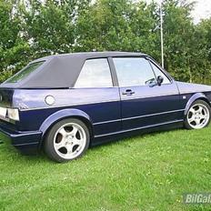 VW Golf 1 Cabriolet (SOLGT)