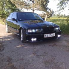 BMW E36 320I