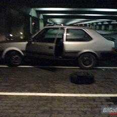 Volvo 360 GLT - Sidewayz =)