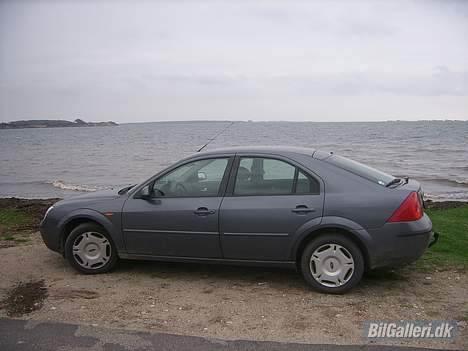 Ford Mondeo Trend billede 3