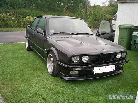 BMW 320i E30 // Solgt billede 3