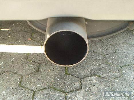 Nissan Primera 2.0 SLX billede 14