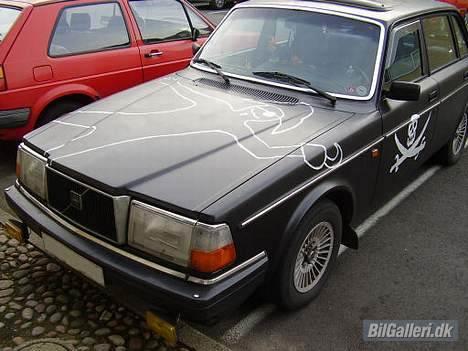 Volvo 240 GL "The Pirate Car" billede 6