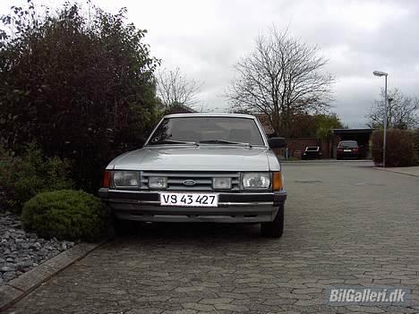 Ford Granada 2.3L (Solgt) - Min gamle Granada "slogt" billede 2