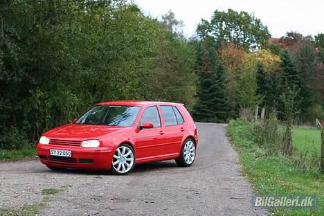 VW golf 4 > totaltskadet billede 5