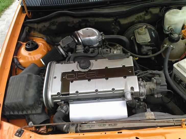 Opel Kadett GSI 16V "Orange" - hjertet i den billede 2
