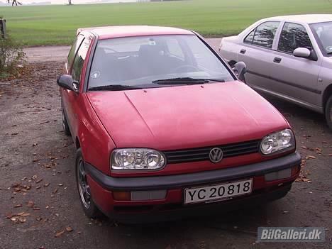 VW golf 3 ((SOLGT)) billede 1